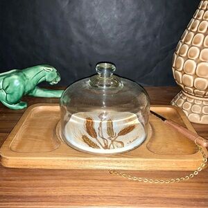 v i n t a g e :: Midcentury Teak Wood Cheese Serving Tray Cloche